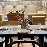 Appartamento Tal-mirakli Għarb