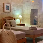Tal-mirakli Għarb