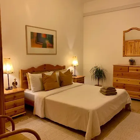 Apartament Tal-mirakli