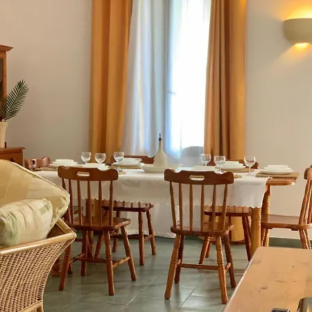 Tal-mirakli Апартаменты *