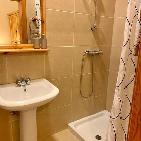 Tal-mirakli Апартаменты *