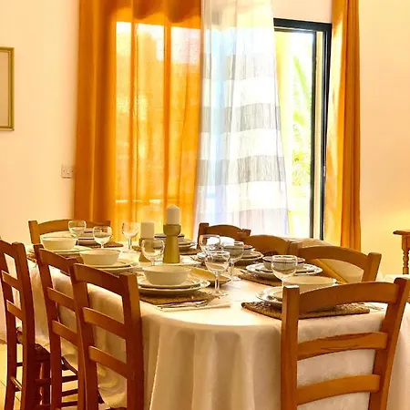 Tal-mirakli Апартаменты