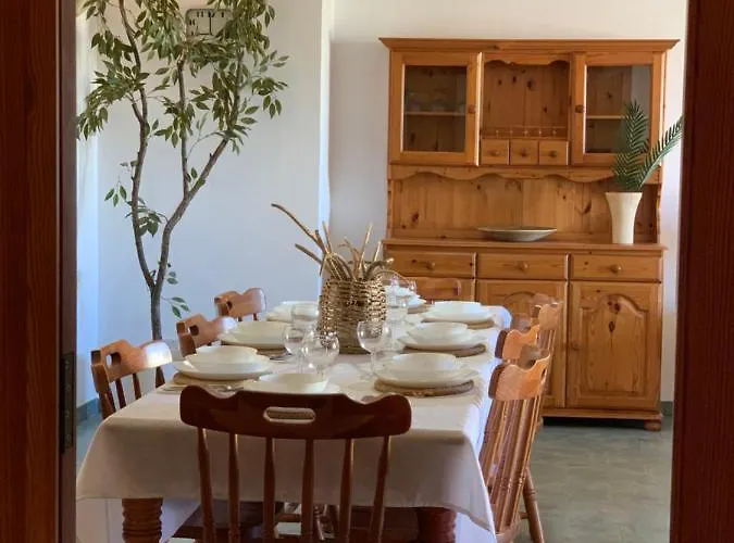 Tal-mirakli Apartman Għarb