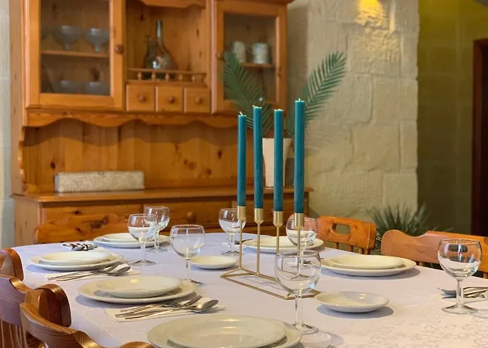 Tal-mirakli Appartement Għarb